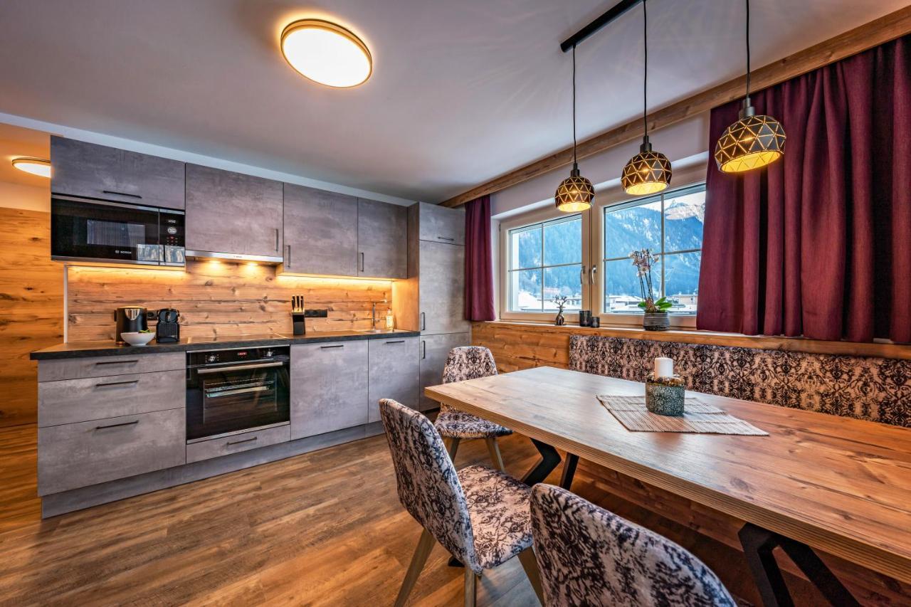 Gaestehaus Wiesengrund & Apart Sporer Mayrhofen Eksteriør bilde